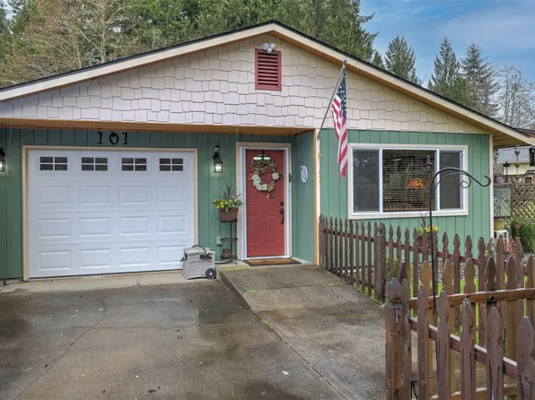 101 Edgewood Avenue, Elma, WA 98541