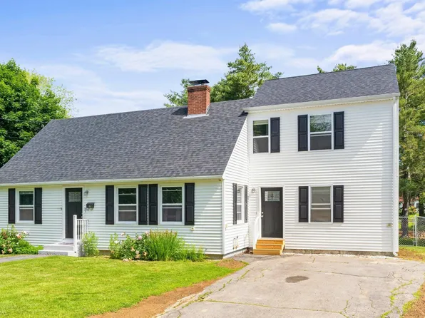 35 Mayflower Road, Augusta, ME 04330