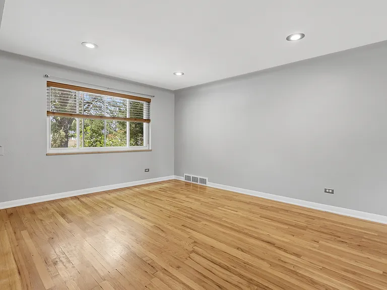 1316 Ivanhoe St #1 — Photo 6