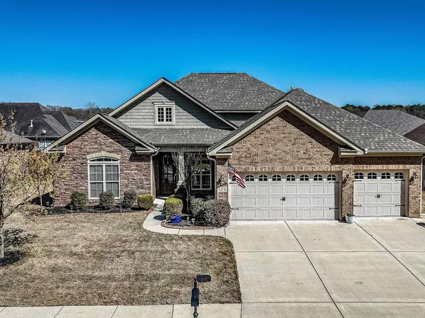 125 Autumn Cove Dr, Madison, AL 35756