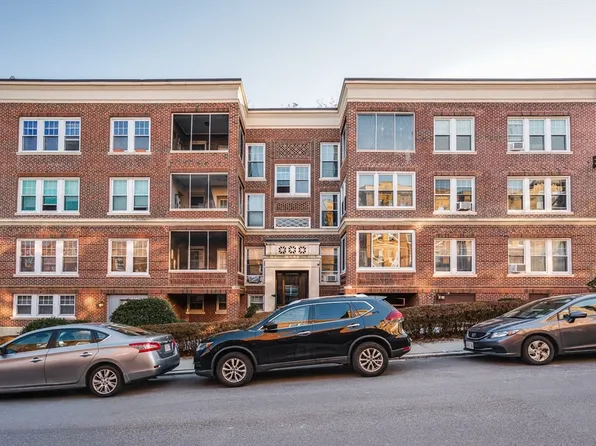 11 Vinal St Unit 5A, Brighton, MA 02135