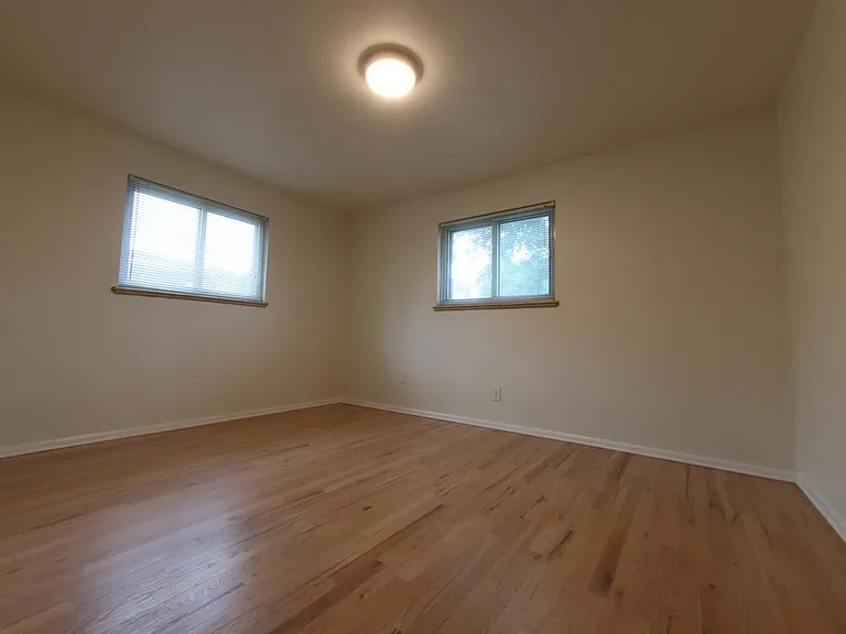 3249 Salem St — Photo 19