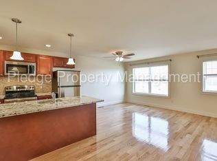 609 River View Ln, Norwich, CT 06360