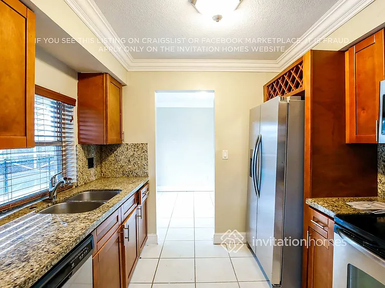 7957 Normandy St — Photo 8