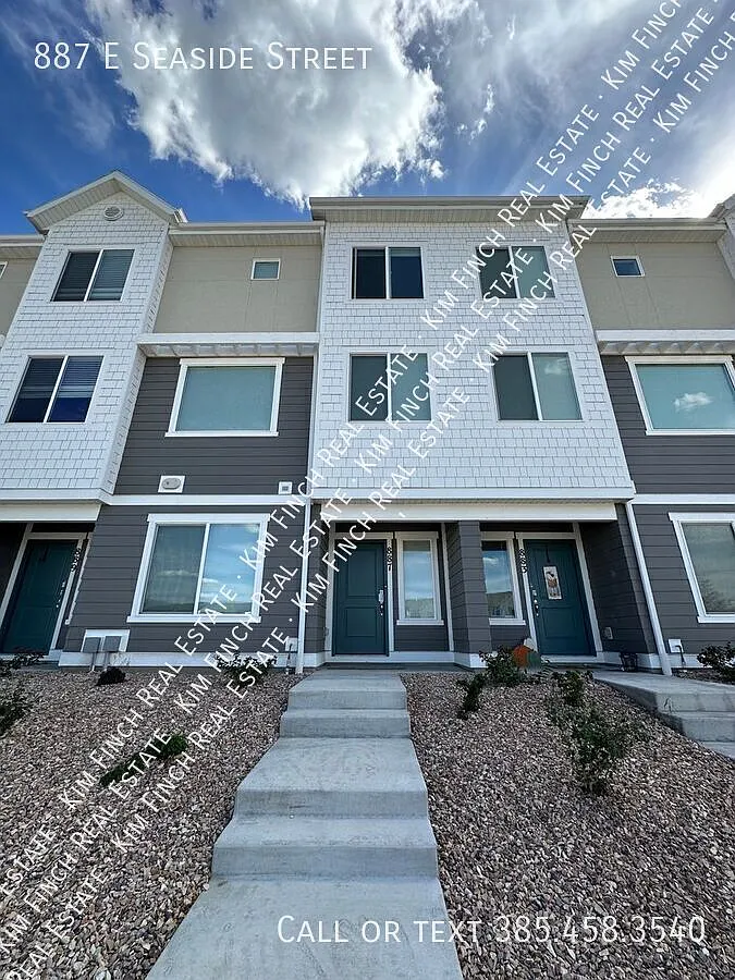 887 Seaside Street For Rent — Photo 1