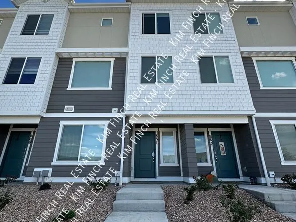 887 E Seaside St, Saratoga Springs, UT 84045