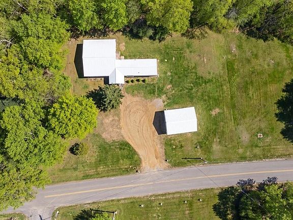 3rd image of 51 N Reynolds Road