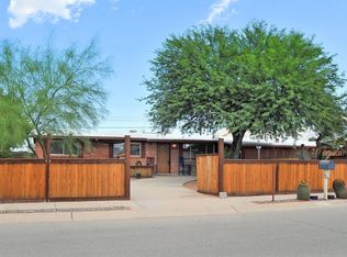 1110 W Wheatridge Dr, Tucson, AZ 85704