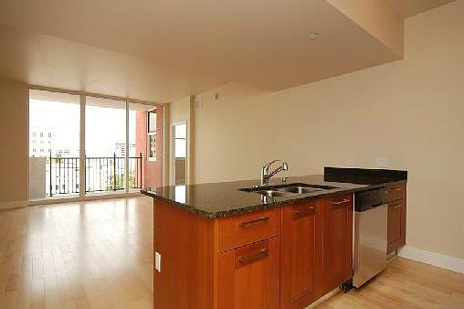 3rd image of 4100 Salzedo St APT 815