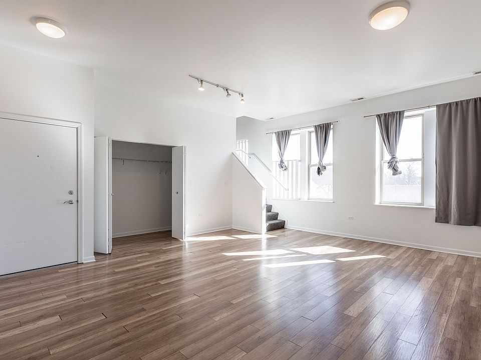 1st image of 2700 W North Ave #202
