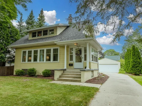 8648 Stickney AVENUE, Wauwatosa, WI 53226