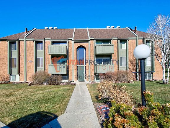 2nd image of 1180 S Foothill Dr APT 733
