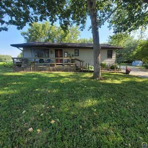 936 NW Silverstone Rd, Topeka, KS, 66618