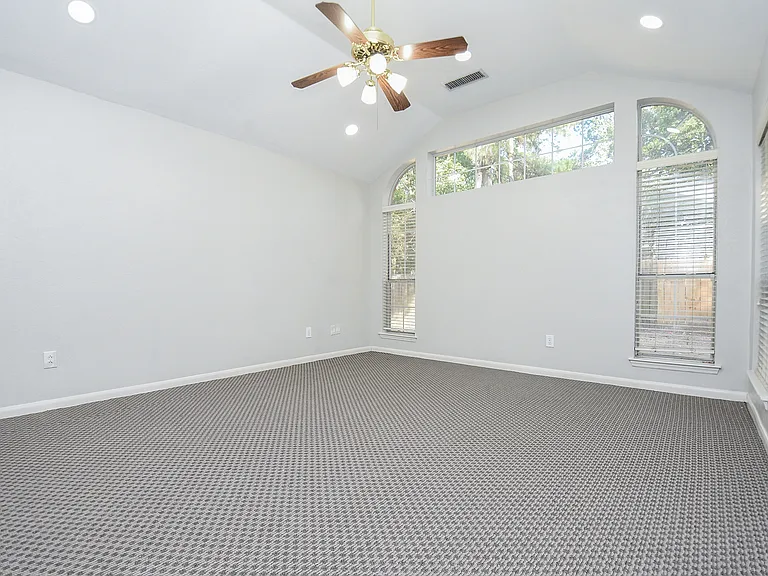 202 W Sterling Pond Cir — Photo 25