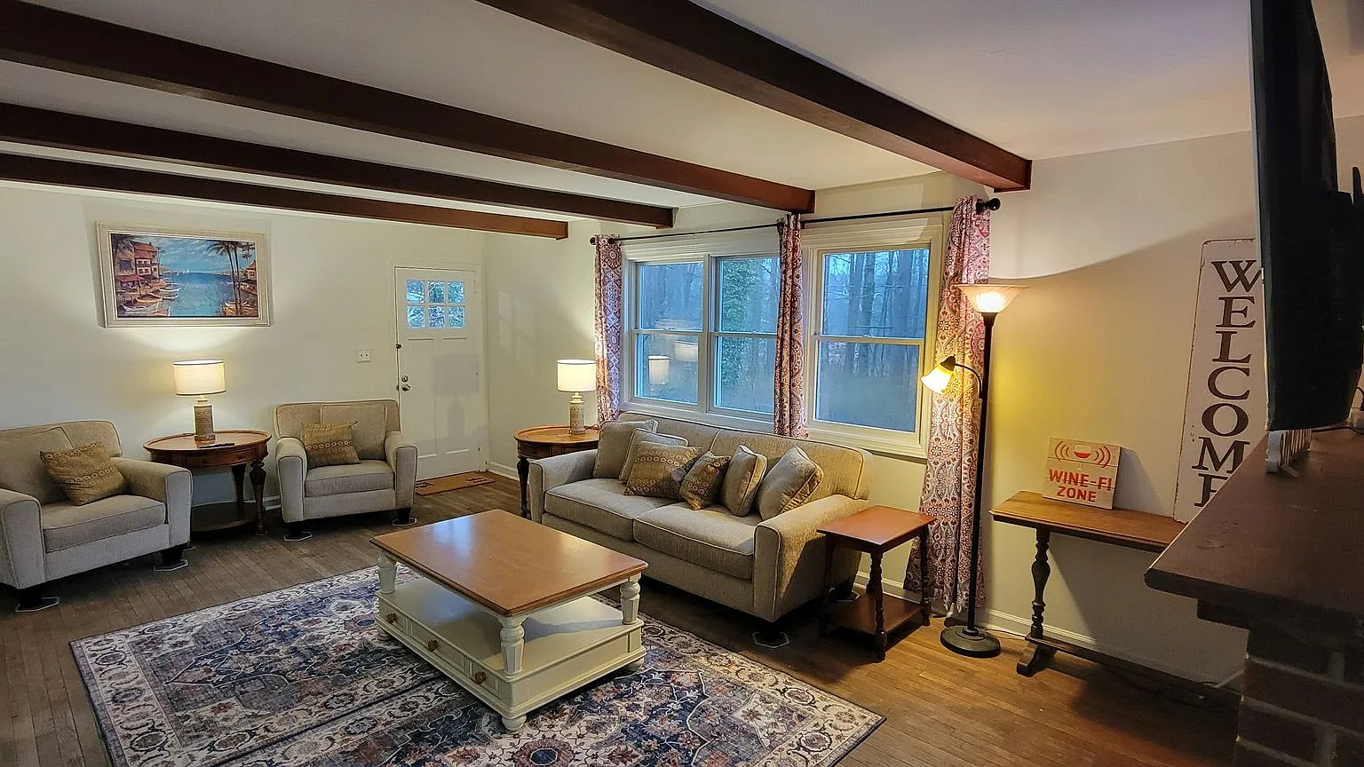 Walking distance to UD - Available June2027-May2028 — Photo 1