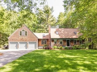 5 June St, Pepperell, MA 01463