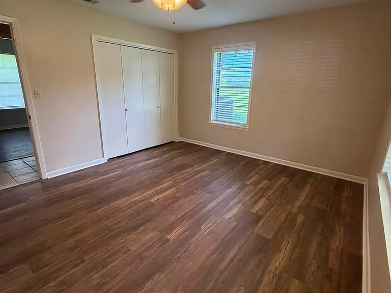 18450 Highway 110 N — Photo 12