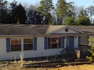719 Adams Rd, Strawberry Plains, TN 37871