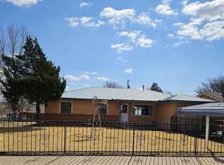 596 Bennie Ave, Santa Rosa, NM 88435