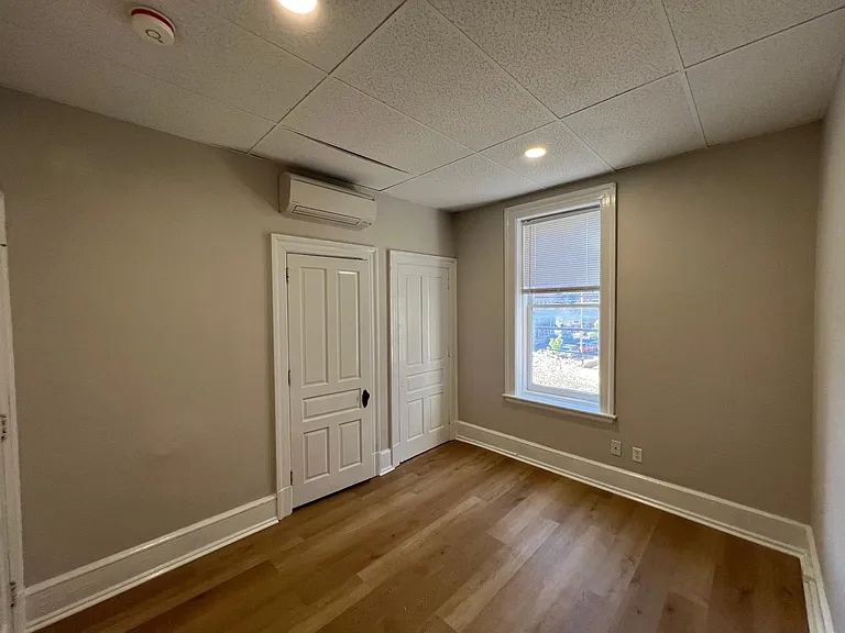 125 N George St #2 — Photo 14