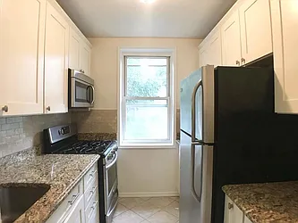 Rented by Bruma Realty LLC