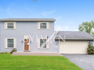 9600 Charlemont Rd, Perrysburg, OH 43551