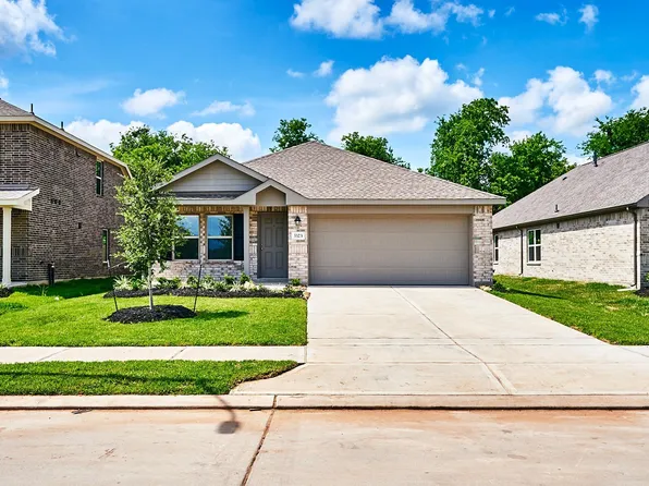 3323 Avary River Ln, Richmond, TX 77406
