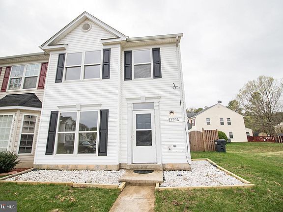 2nd image of 22055 Saint Elizabeths Ct