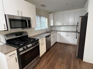 10 Myrtle St #5-1B, Waltham, MA 02453