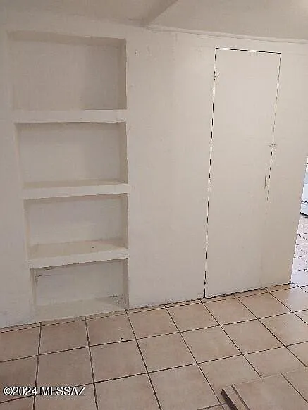 Building Photo - 3038 N Balboa Ave #1
