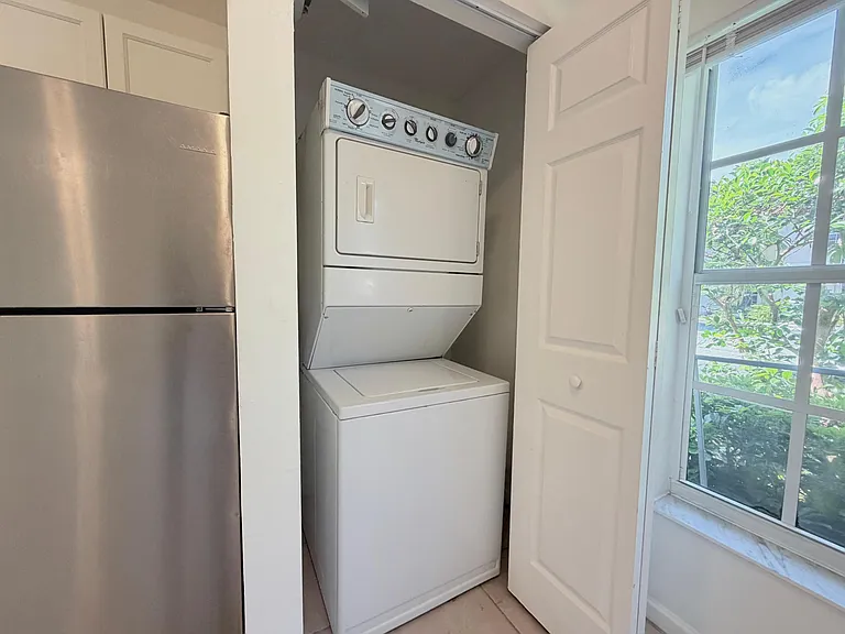 910 Summit Lake Dr — Photo 19