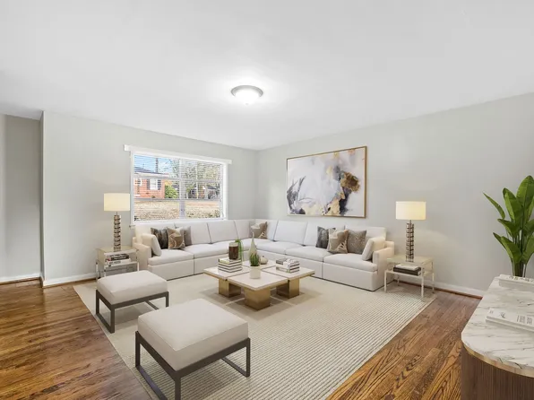 SH302-Chamberlain Oaks Apartments (CHO)