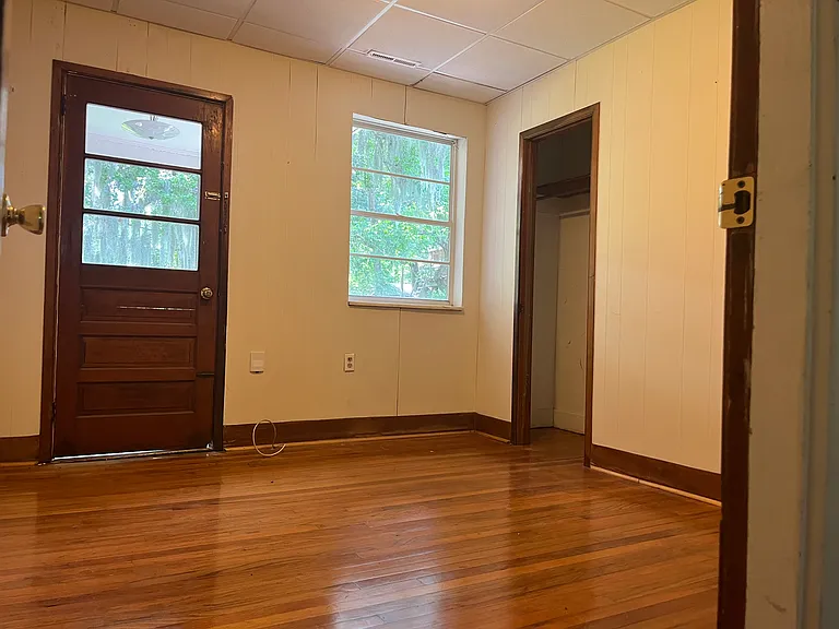 359 Howle Ave — Photo 13