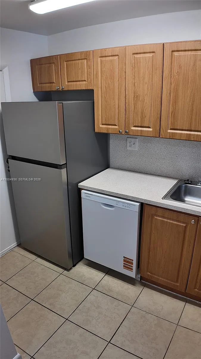 Building Photo - 11140 SW 196th St #308