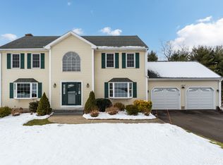 10 Melissa Drive, North Haven, CT 06473