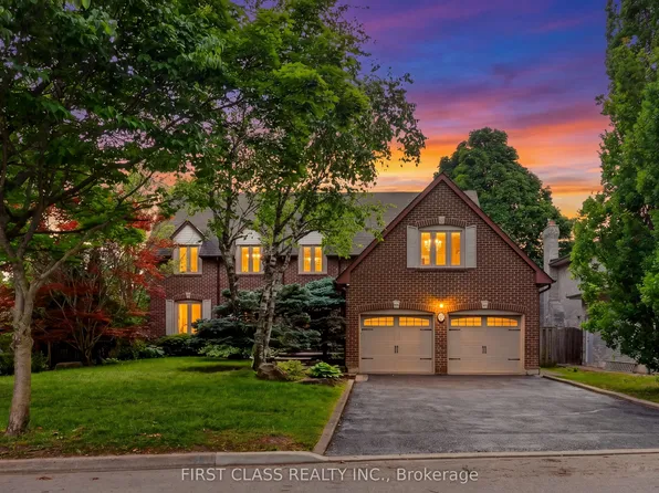 30 Ritter Cres, Markham, ON L3R 4K5