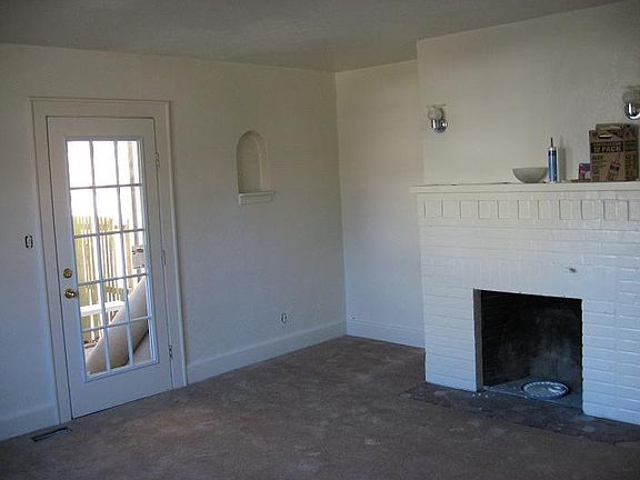 4th image of 133 W Ocean Ave #1