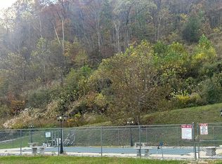 31 Village View Dr #A3, Pikeville, KY 41501