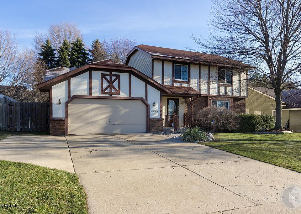 1st image of 3327 Shoshone Dr SW