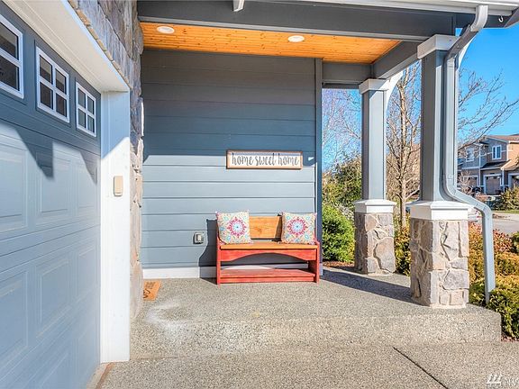 3rd image of 28512 70th Dr NW