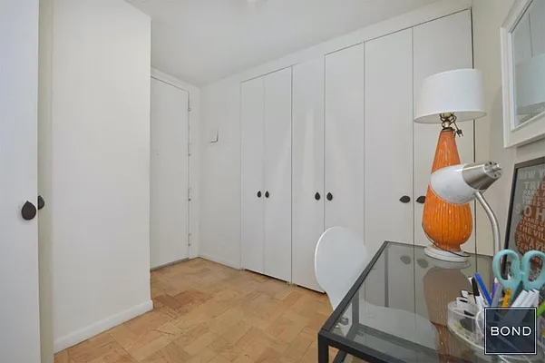Rented by Bond New York | media 16