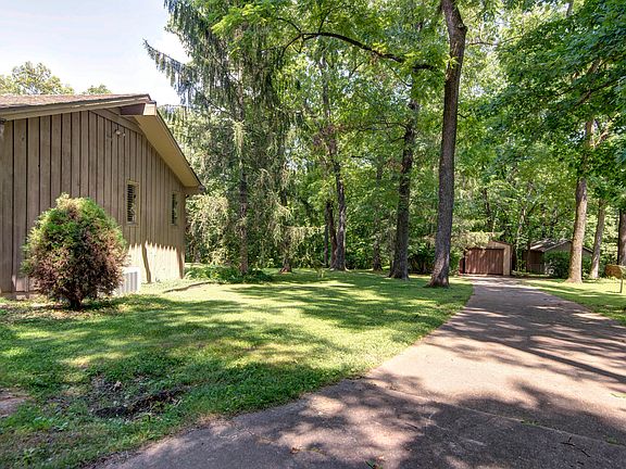 4th image of 754 S Pearson Drive