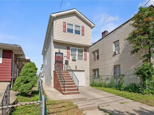 186 Union Avenue image 3 of 19