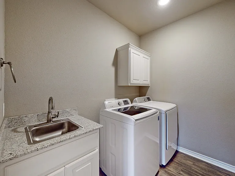 1447 Buena Vis — Photo 10