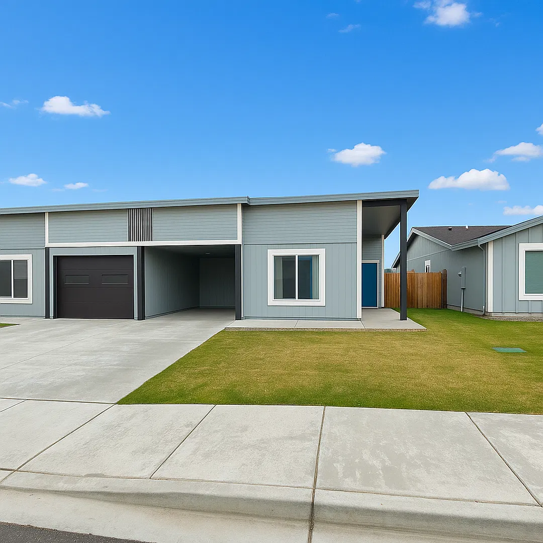 Modern 3 Bedroom, 2 Bathroom Townhouse for Rent — Photo 1