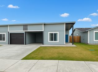 518 Whitefish Ln, Pasco, WA 99301