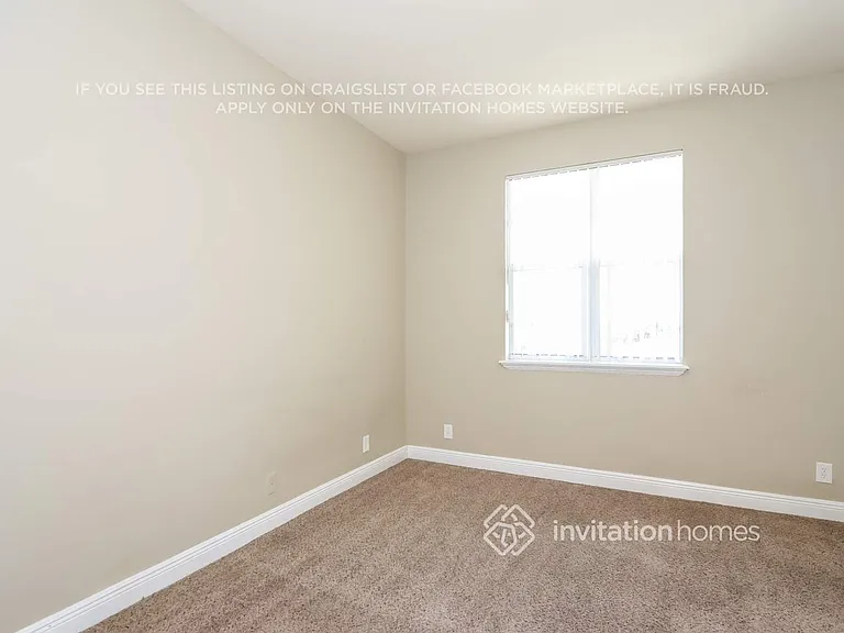 10001 SW 22nd St — Photo 12