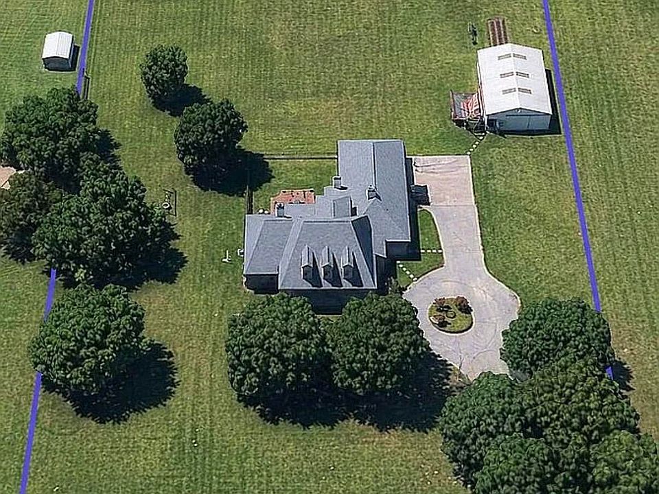 2nd image of 119 Gumbo Rd