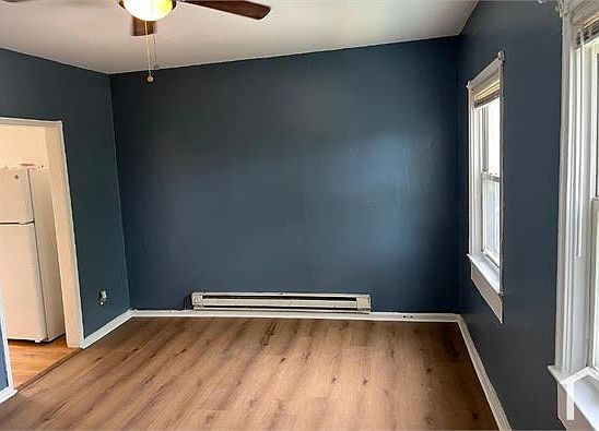 2nd image of 525 Baltic Ave #2