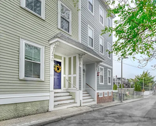 227 Bowen St #1 Photo 1